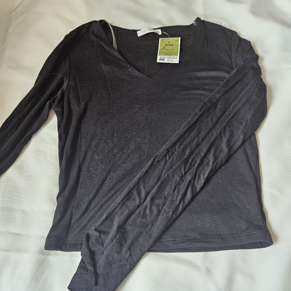 Selling as a set! BRAND NEW W/TAGS long skirt and black long sleeve comfy top - Picture 7 of 9